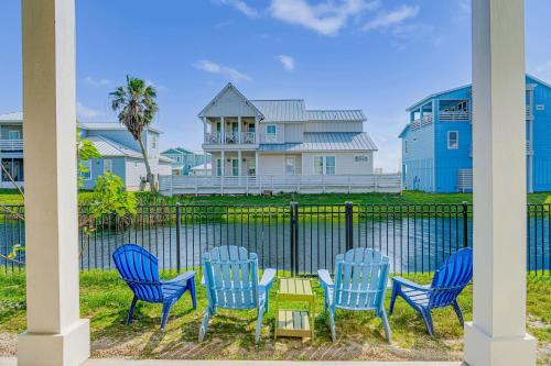 Beach Access Hot Tub Game Room Sleeps Family 16