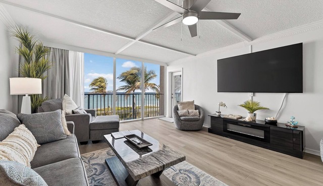 Beach Condo/Island Beach Resort/No Cleaning Fee/Condo 301