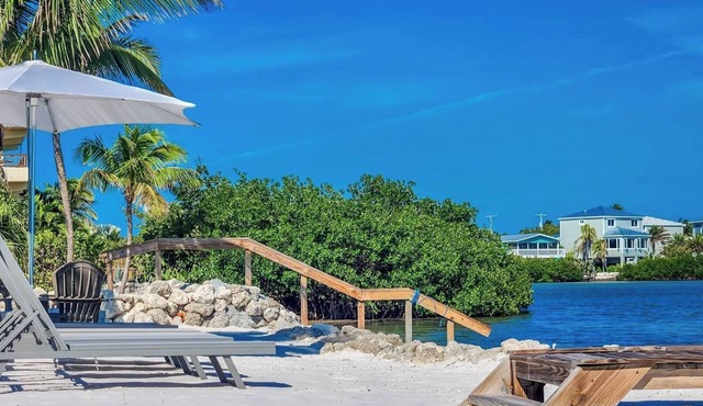 Beach Haven 4bed/2bath open water single family