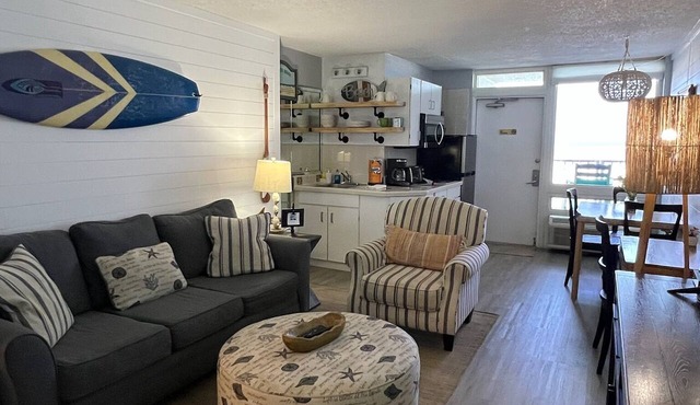 Beachfront Oasis, King Suite, 2 Full Baths