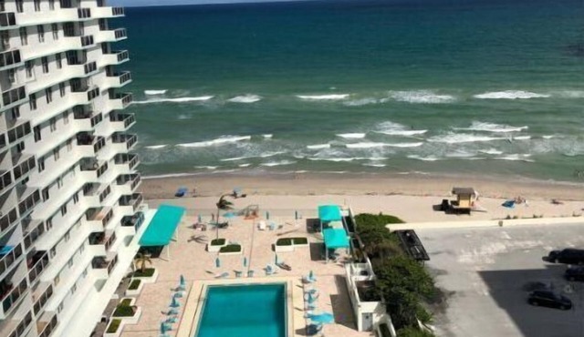 Beautiful beachfront condo 2-2 split plan with ocean front views. Free Parking.