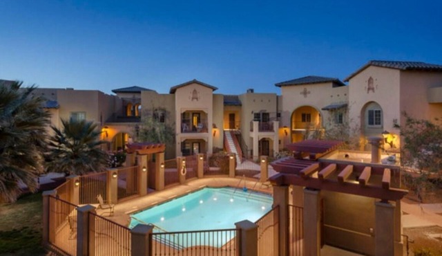 Beautiful Deluxe Condo ; 2 Bedroom, 2nd Floor