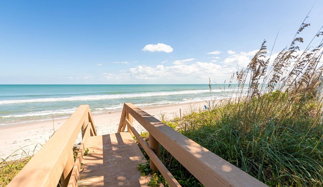Beautiful Beachfront Vacation Rental on the ground floor