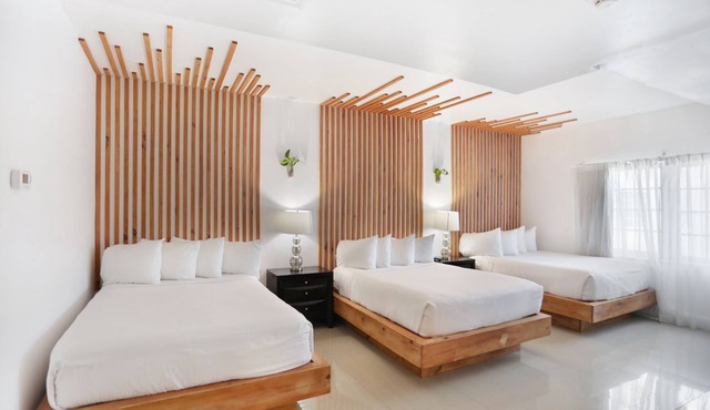 Belleza South Beach Triple Bed Studio Sleeps 6