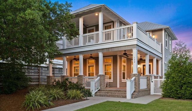 Blue Grouper, Walk to the Beach, Large Private Pool