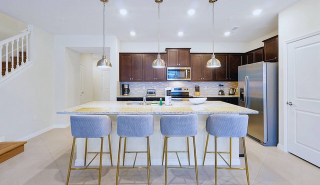Brand New Home at Windsor Cay Resort with Lazy River