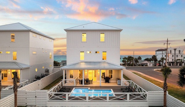 Brand New Luxe Home for Family Gatherings Elevator Gulf Views + Heated Pool
