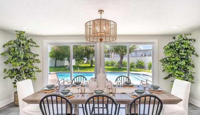 Brand New Luxury House near the Beach