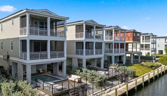 ⚓Canal Front Home w/Boat Dock, Heated Pool & Elevator Access Near AMI⚓