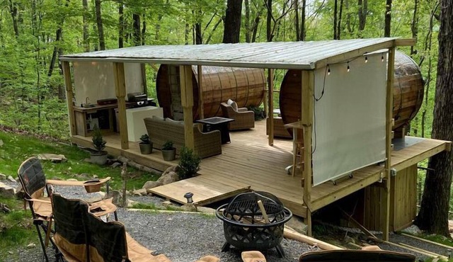 Canopy Treehouse - Glamp Design with Amazing Views, Wildwood, GA
