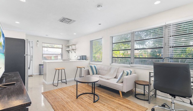 Central Miami One Bedroom
