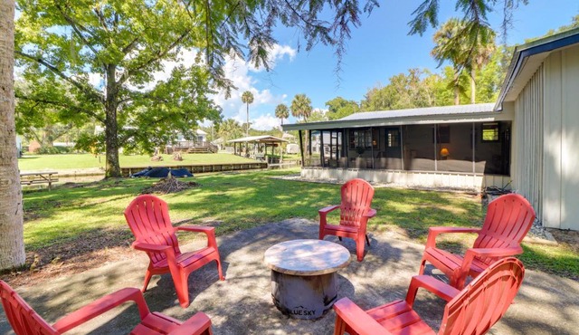 Charming Canalfront Retreat w/Double Boat Slip!