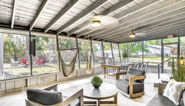 Charming Canalfront Retreat w/Double Boat Slip!