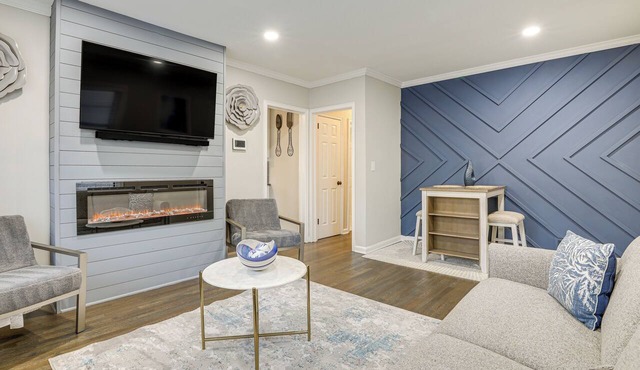 Chic ATL Stay 2 Mi to Midtown, Near Int’l Soccer