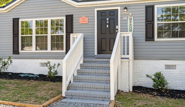 Coastal 3BR w/Game Room, 5 mins to beach, FirePit