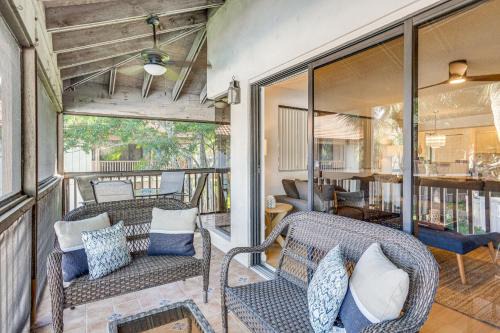 Condo in PGA National Resort w/Pool & Spa!
