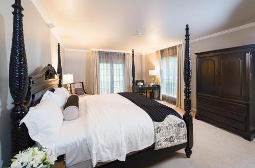 Cooper Hotel Conference Center & Spa in Inwood