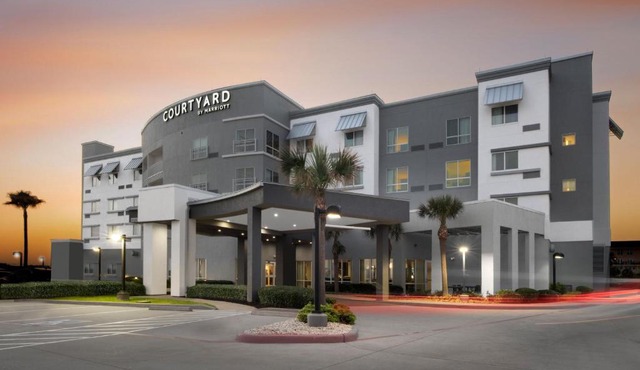 Courtyard by Marriott Galveston Island