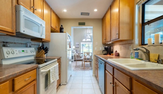 Cozy 2BR Condo with Pool Access in Citrus Hills