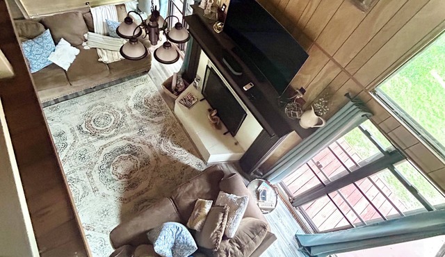 Cozy Lake Brownwood A-Frame Retreat, 2BR + Loft, Walk to Water