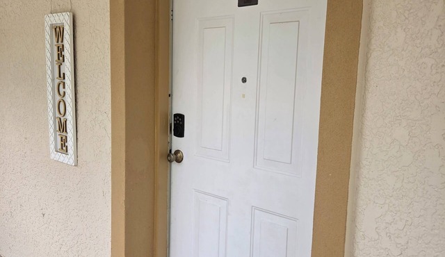 Cozy Retreat! 2-bedroom apartment in Daytona Beach