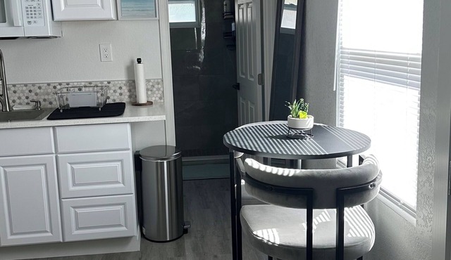 Cozy studio in a great location!