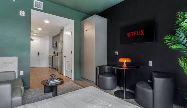 Cozy Ybor Studio | Free Parking | Near DT!