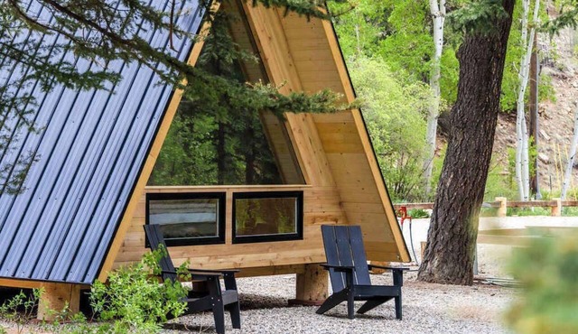 Creekside A-Frame | Sauna | Fire pit | LostFork