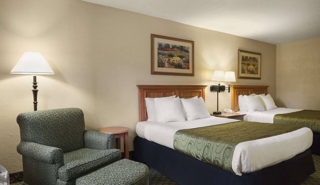Days Inn & Suites by Wyndham Stuttgart