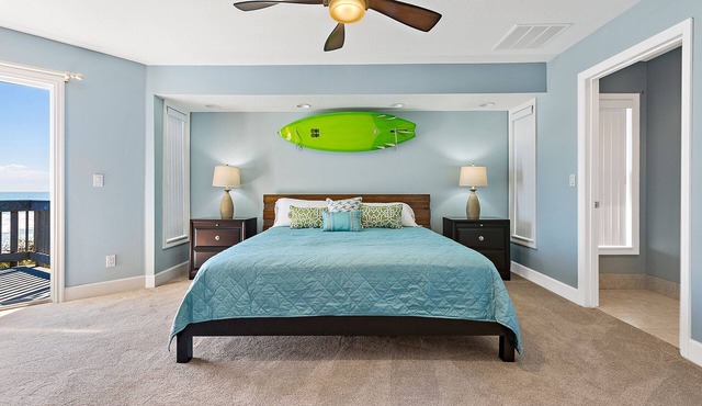 Direct Oceanfront Honeymoon Suite- Bonzer