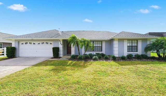 Disney Marvelous 4-bedroom house with a pool