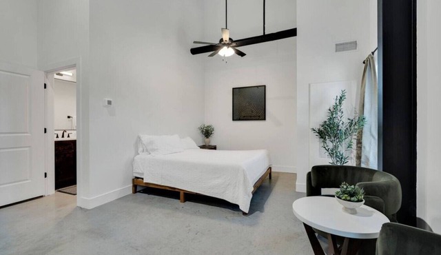 Downtown Stay at The Lawson -232