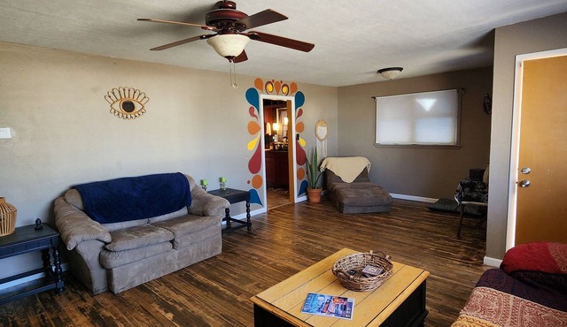 Eclectic 3BR Home walking distance to the river