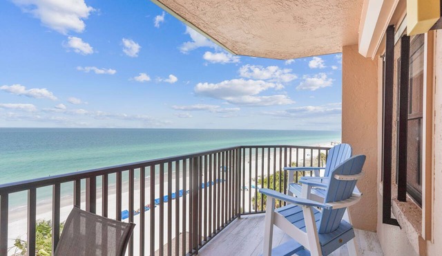 Emerald Isle 604 Beautiful TOP FLOOR Condo|DIRECT GULF View|Private balcony