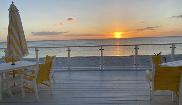 Entire Bonita Dolphin BeachHouse up & dn