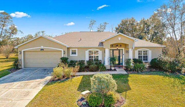 Entire Home with Pool near Springs, Florida Horse Park, FAST & many golf courses