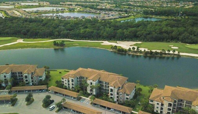 Exclusive 2 BR Lakefront Condo in Lakewood National - The Duffers Retreat