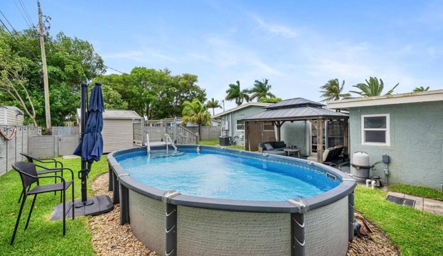 Family 3BR with Pool l Game Room l Walk to Water Park
