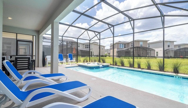 Family 6BR Resort Home w/Private Pool, Hot Tub & Themed Rooms – Near Disney