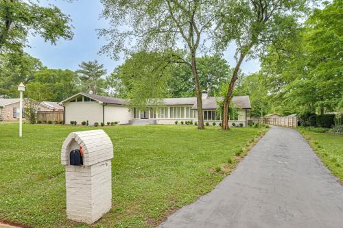 Game Room! Upscale Family Retreat in Murfreesboro