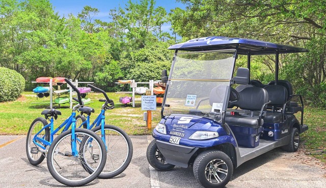 Golf Cart | Large Pool | Walk to the Beach | Sleeps 6 | Heron's Watch 7206