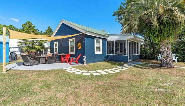 Gone Fishing/Coastal Cottage