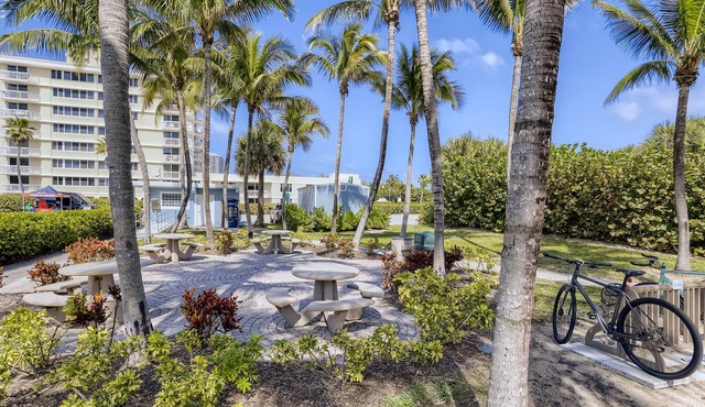 🏖 Gorgeous 1 BR ~ Steps to the Beach 🏖