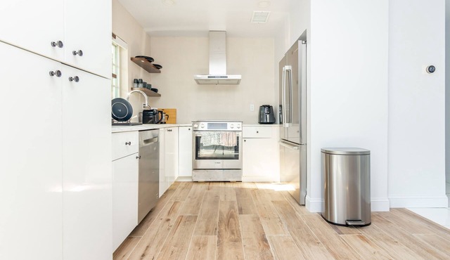 Gorgeous 3 bed 2 bath House