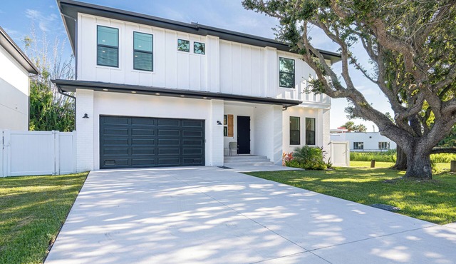 Gorgeous Elegant New Construction Tampa Home