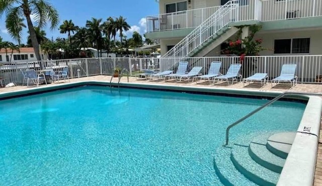 Gorgeous Florida Waterfront Condo 1st Floor, with Large Heated Pool & Patio