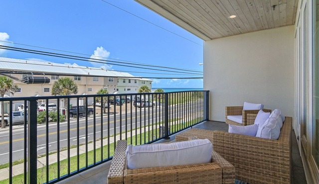 Gulf Views | Elevator | Heated Community Pool | 2Min Walk To The Beach!