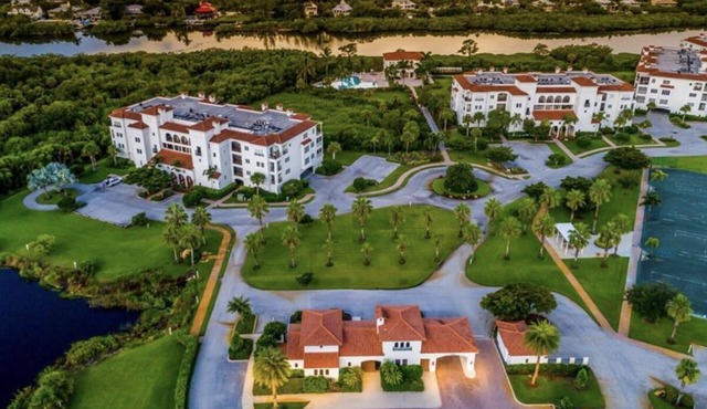 Hacienda Del Mar - Lanai/Outdoor Kitchen/Water view/Pools/Marina/Gym/Tennis