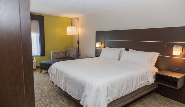 Holiday Inn Express Clayton (Se Raleigh) by IHG