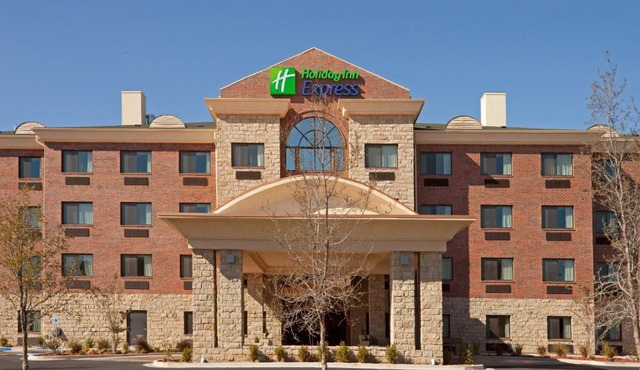Holiday Inn Express & Suites Lubbock West by IHG